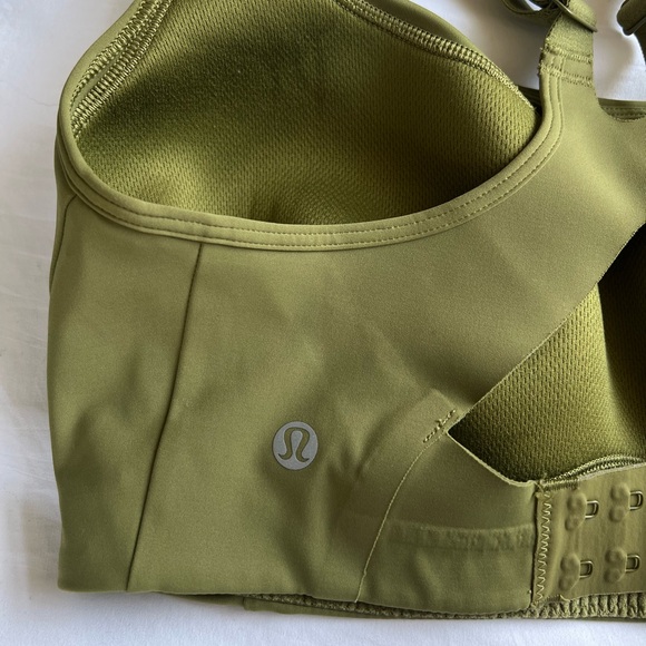 Lululemon High Support Sports Bra💚 - Picture 3 of 4